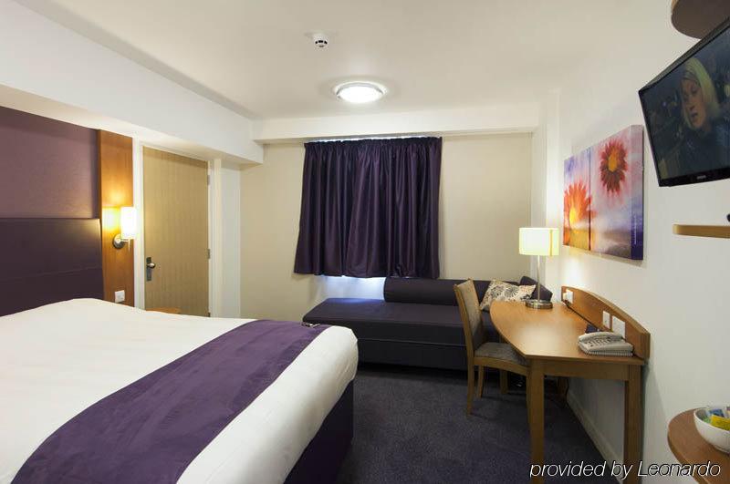 Premier Inn Nuneaton/Coventry Екстериор снимка
